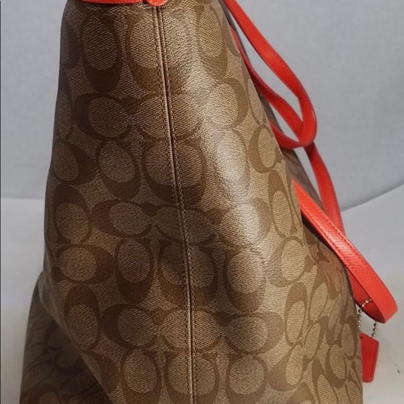 Coach Tote Bag - Picture 2 of 4